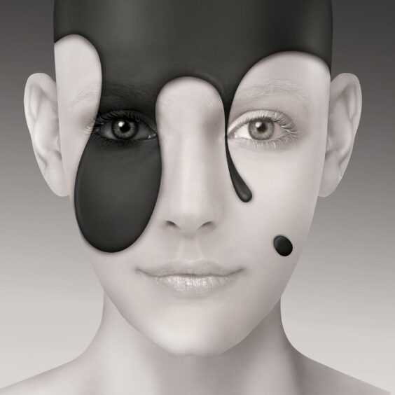 Black cap