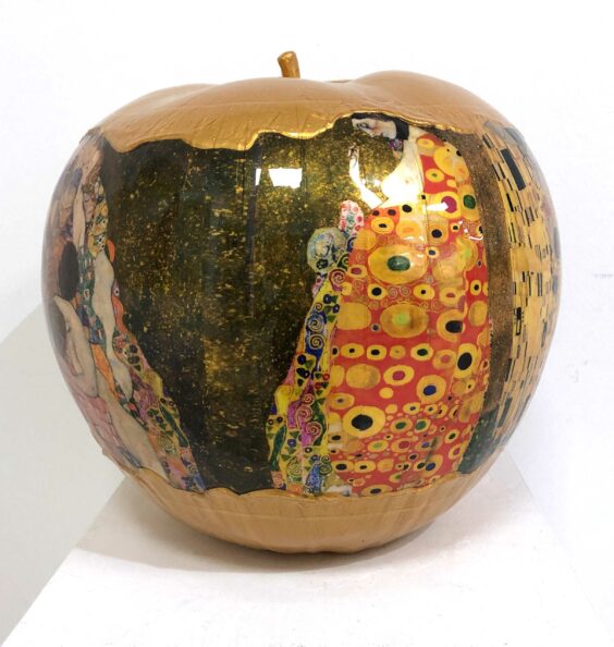 Apple Klimt