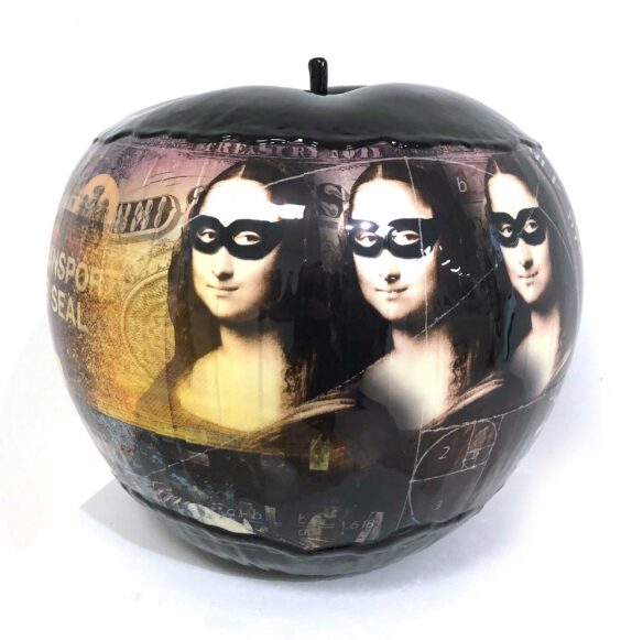 Apple Mona Lisa